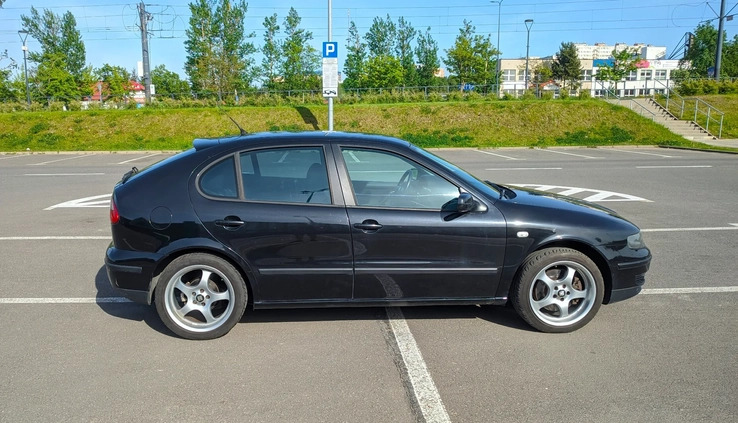 Seat Leon cena 9300 przebieg: 206250, rok produkcji 2001 z Olsztyn małe 106